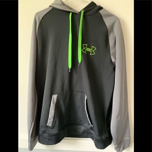 Men’s Under Armour Sweatshirt - Large